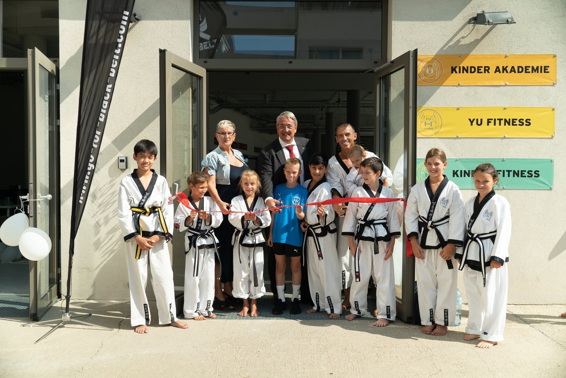 YOUNG-UNG Taekwondo BIG YU Kinderfitness Kampfsport Wagramer Straße